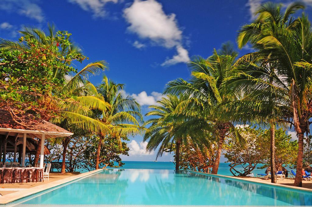 Coconut Beach Club Resort St. John's Exterior photo